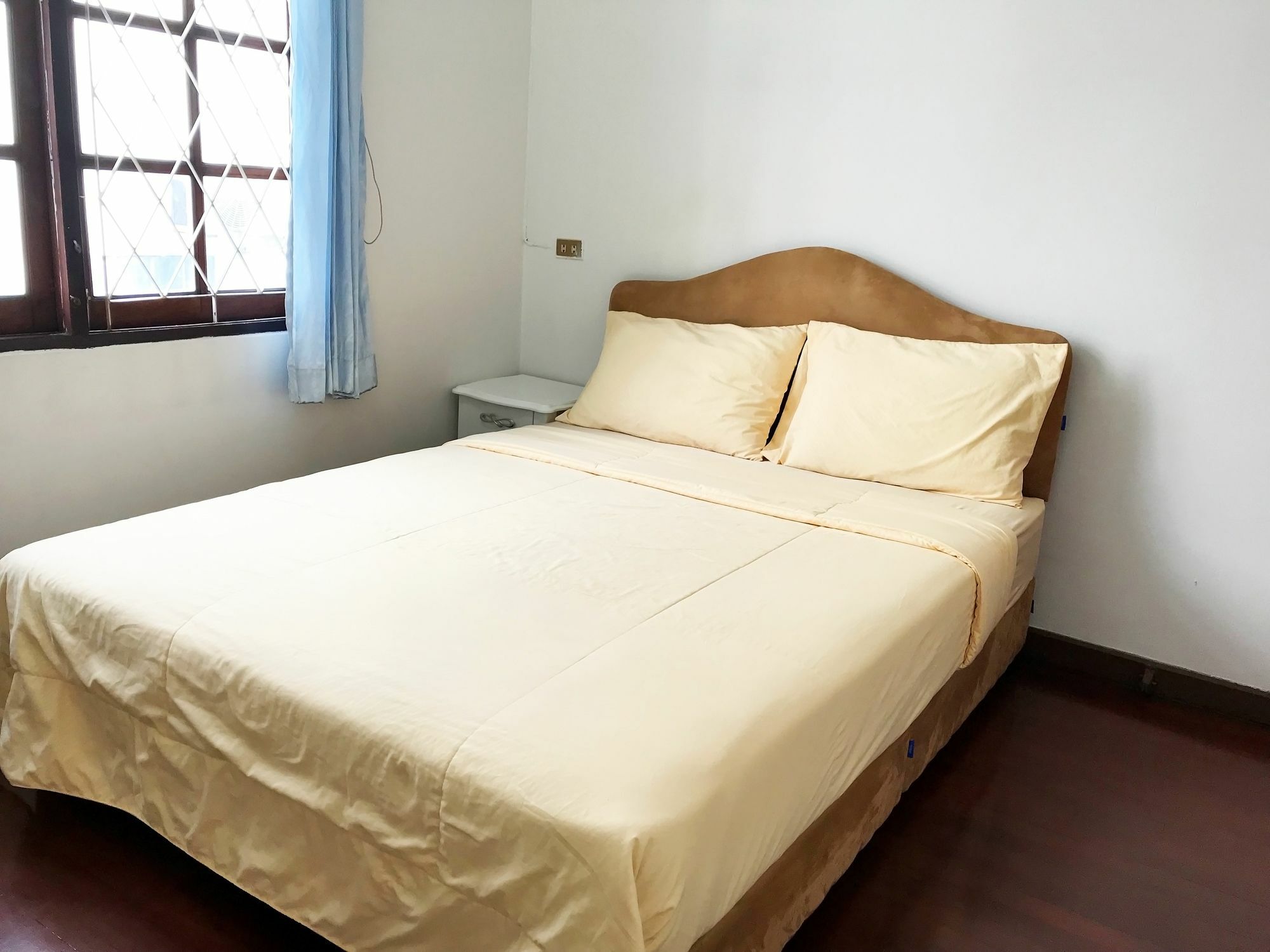 Sira'S House Hotel กรุงเทพมหานคร ภายนอก รูปภาพ