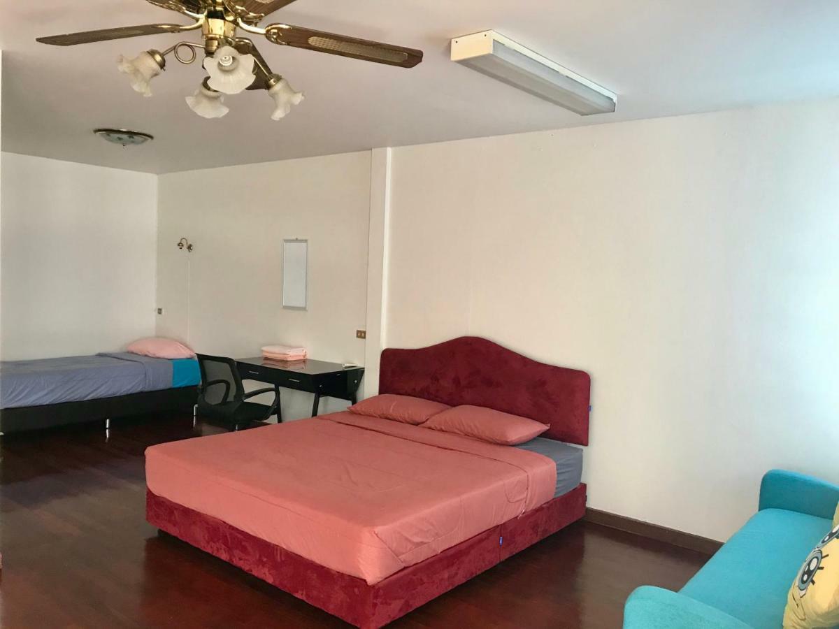 Sira'S House Hotel กรุงเทพมหานคร ภายนอก รูปภาพ